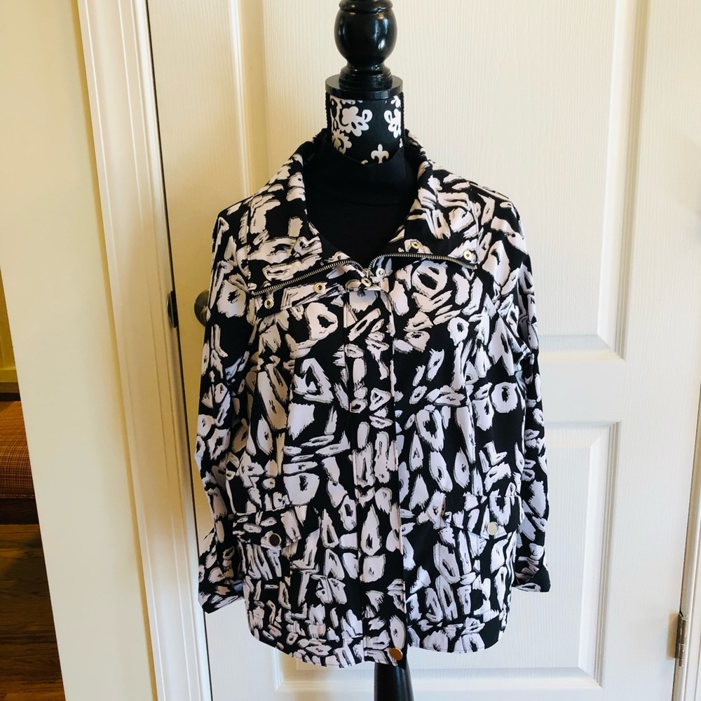 Zenergy by Chicos black and white jacket
